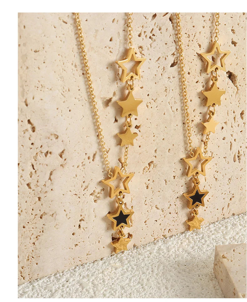 pendentif étoile dorée tendance pour femmes