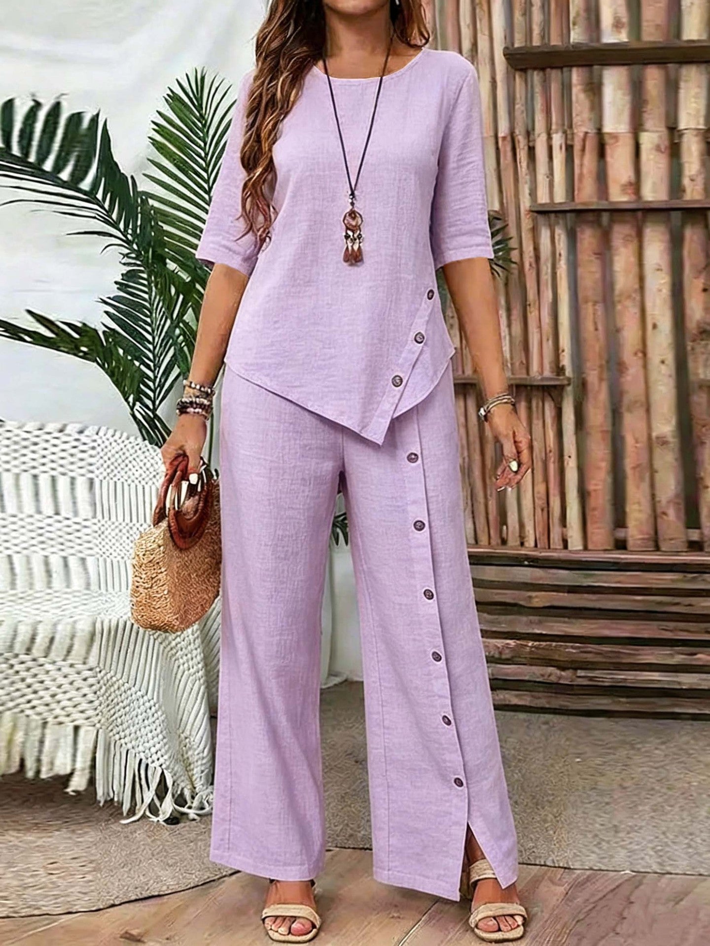 Ensemble chemise boutonnée à manches mi-longues et pantalon évasé, violet clair