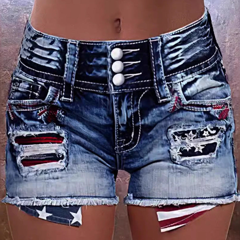 Short en jean bleu taille haute slim, patch étoiles et rayures, ourlet effiloché