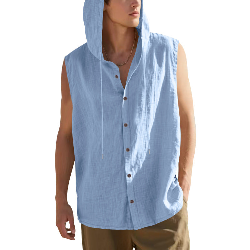 Gilet chemise sans manches à capuche bleu clair, fermeture par boutons et cordons.