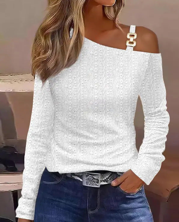 Top femme épaules dénudées blanc ajouré, manches longues, chaîne décorative aux épaules