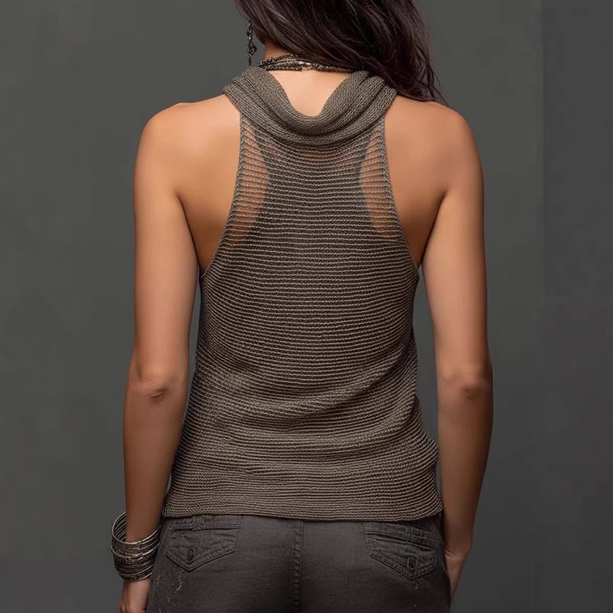 Haut tricot dos nu col halter sans manches, maille côtelée, brun foncé