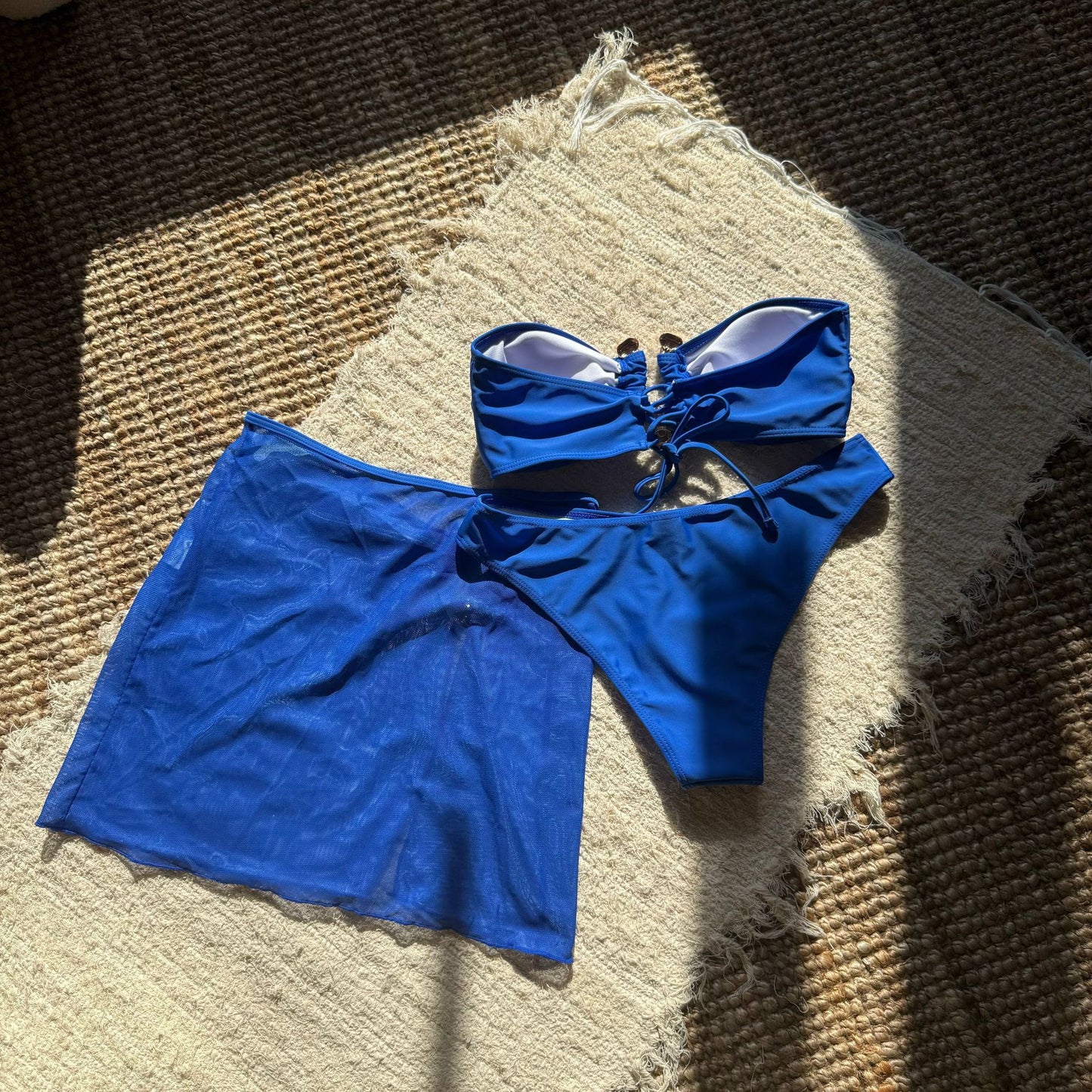 Maillot de Bain Trois Pièces Femme avec Jupe en Maille - Bikini Anneau Métal