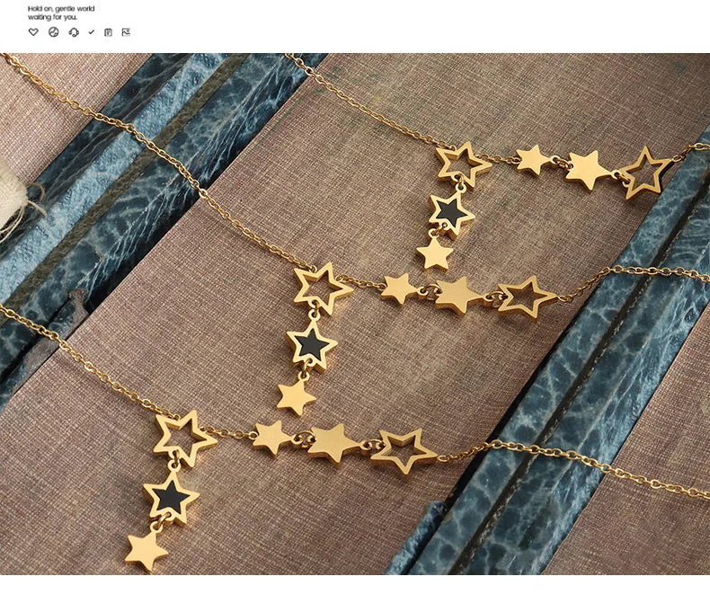 pendentif étoile dorée tendance pour femmes