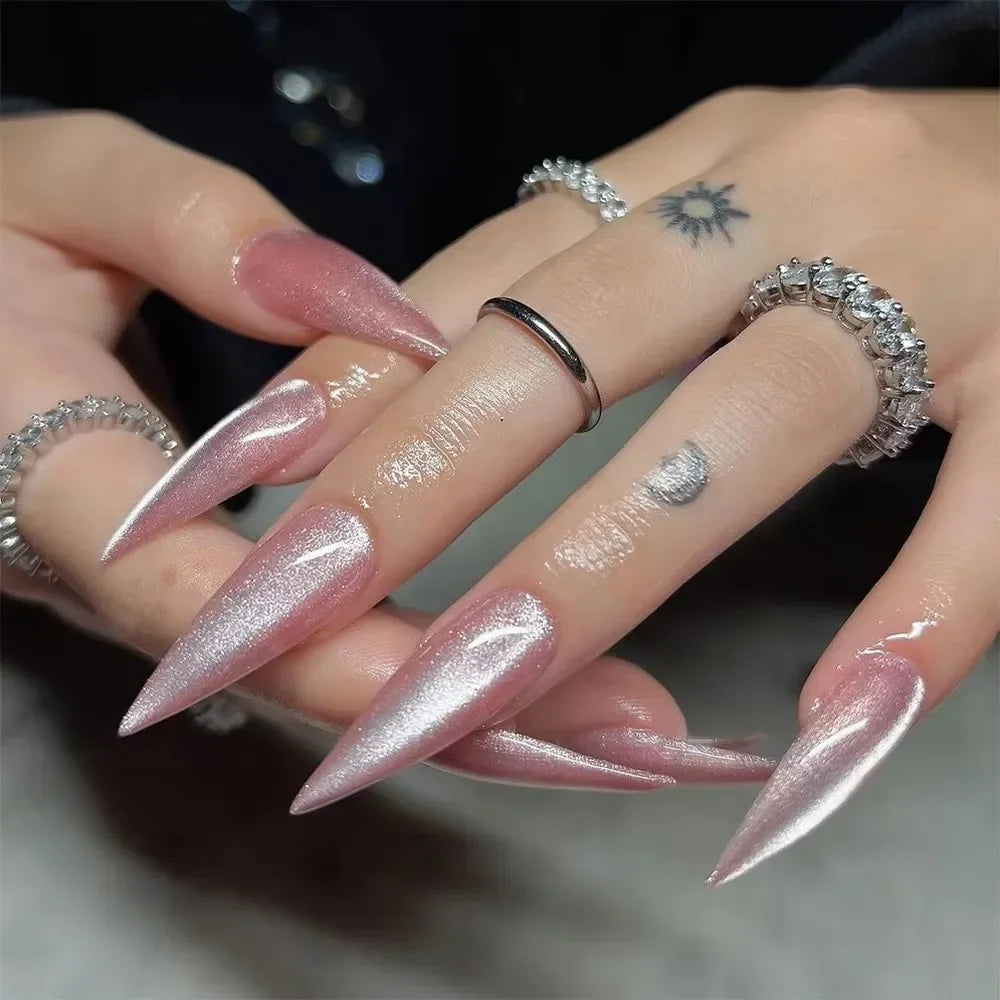 Faux ongles pointus , Aurora noir, blanc, nacré, brillant