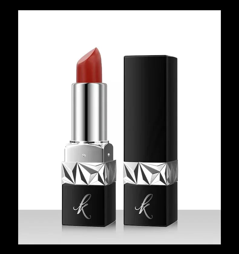 Rouge à lèvres mat et brillant de haute qualité