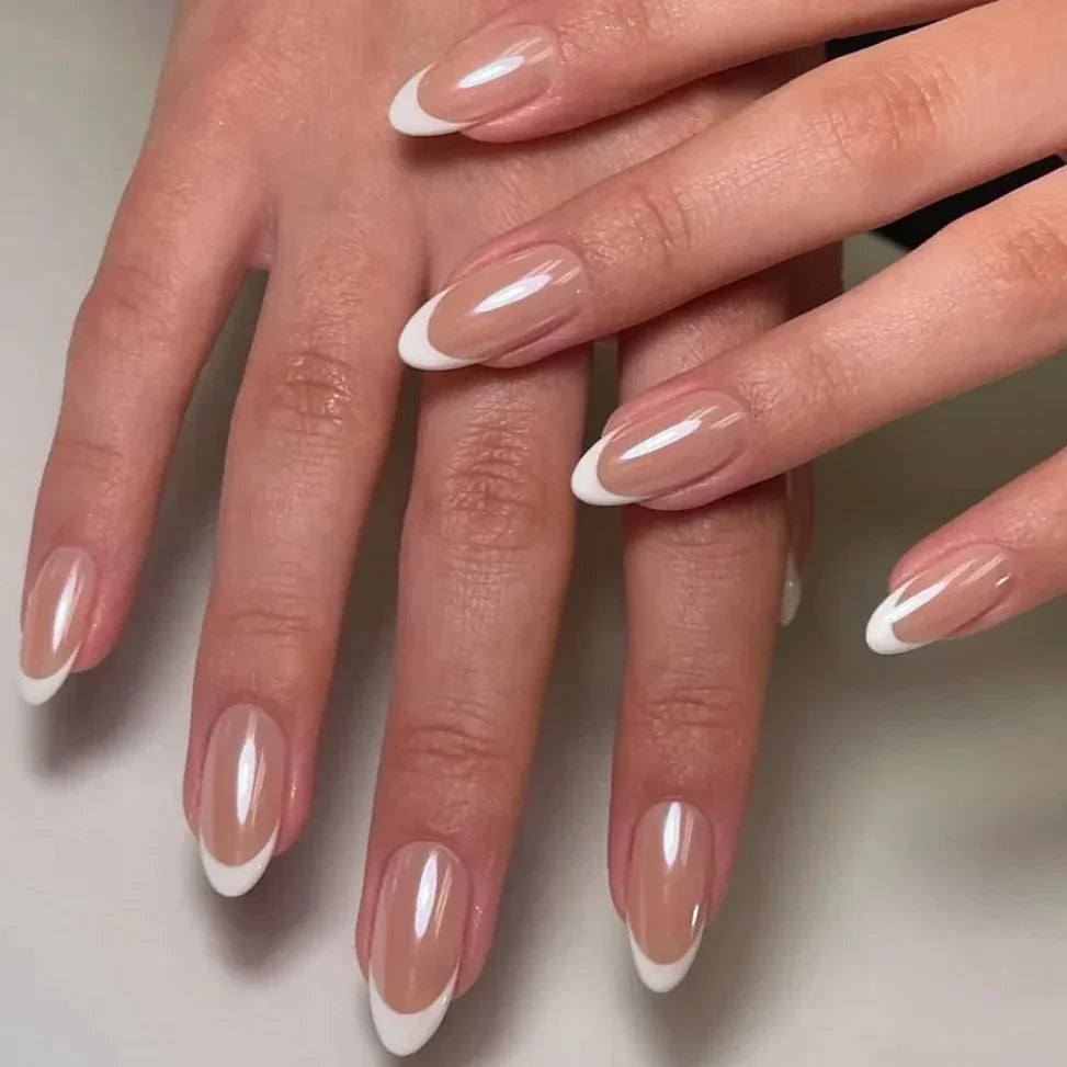 Faux ongles pointus , Aurora noir, blanc, nacré, brillant