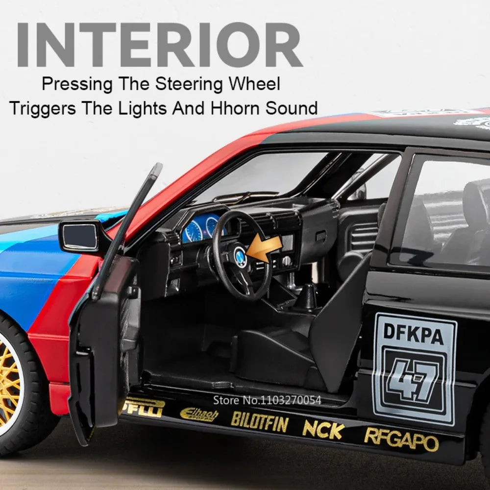 M3 GTR M4 Alliage métal Miniature 1/24 avec portes et capot ouvrant lumière et pile inclus