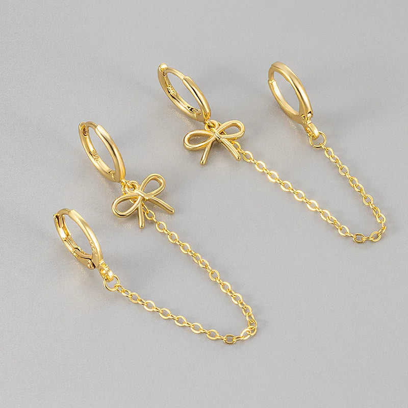 Boucles d'oreilles fine dorée pour femmes