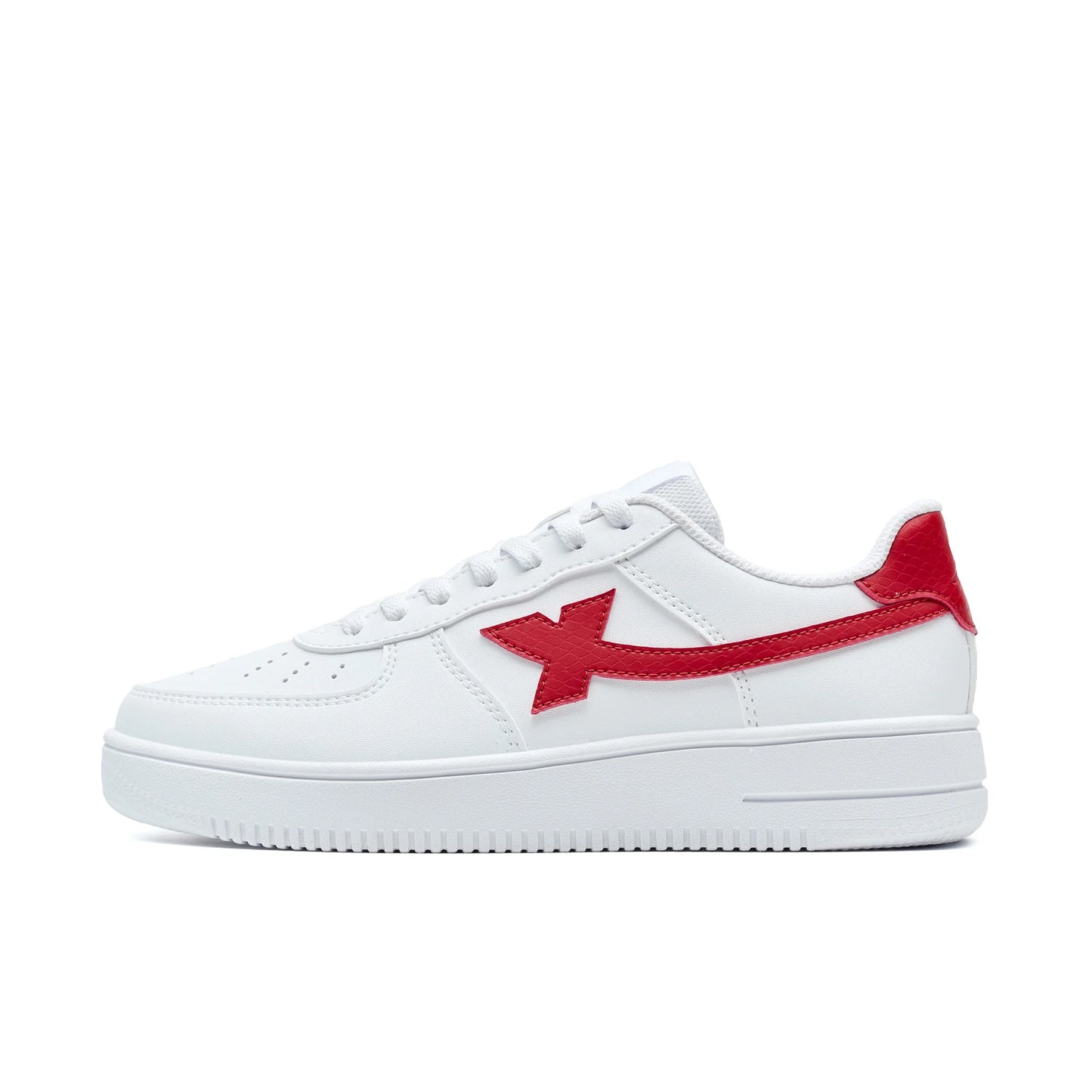 Chaussures de skate homme blanches à lacets, semelle épaisse et empiècement rouge