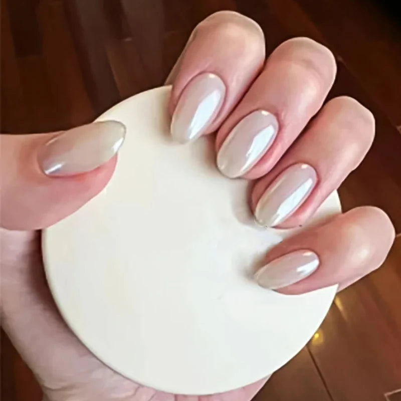 Faux ongles pointus , Aurora noir, blanc, nacré, brillant