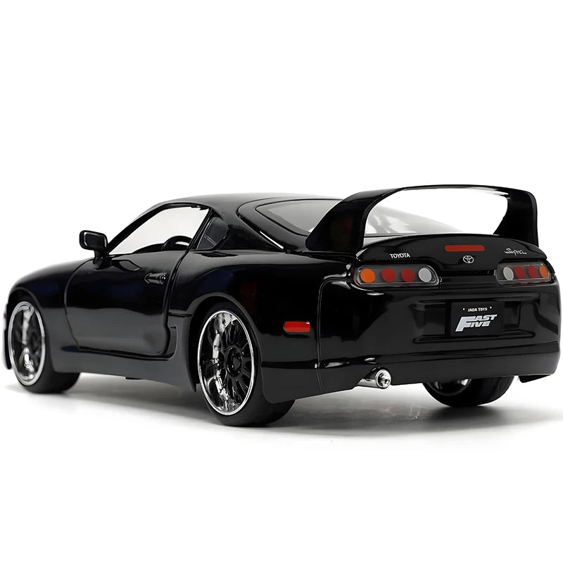 "La Supra dans ta vitrine ! Miniature collector de 1995 échelle 1/24