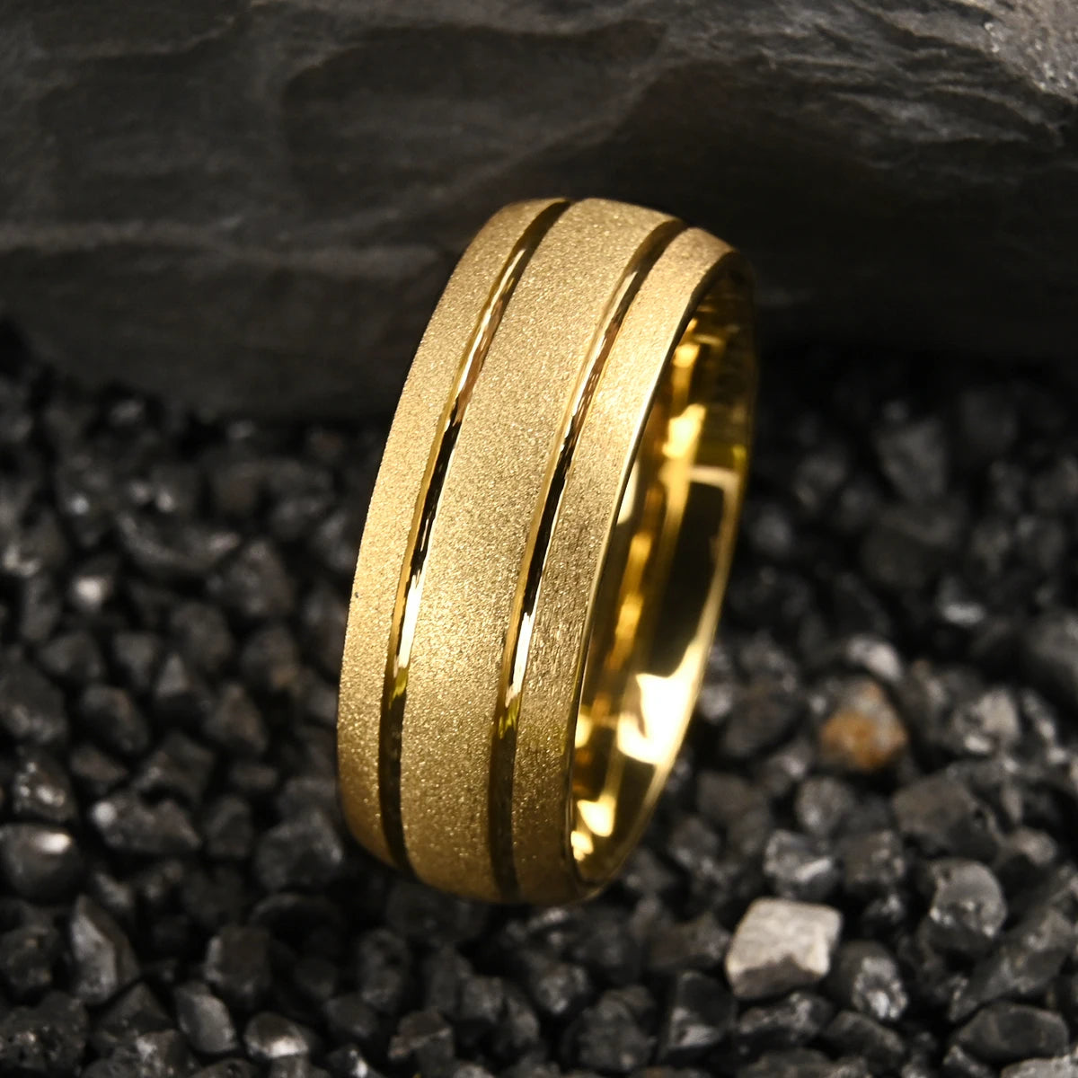 Bague dorée en tungstène de haute qualité 8MM pour homme