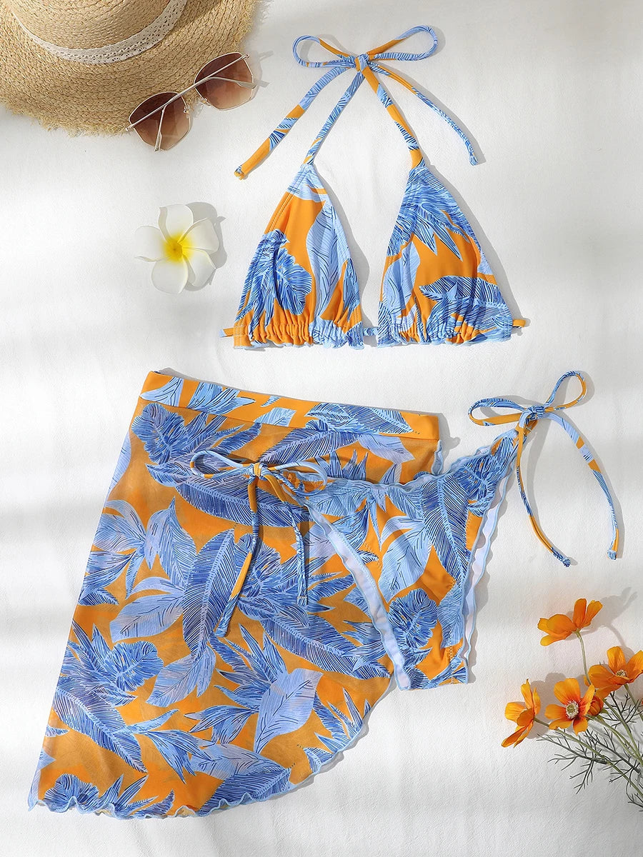 Bikini 3 pièces femme imprimé, col licou à volants, coussinets intégrés, jupe à nouer bleue et orange