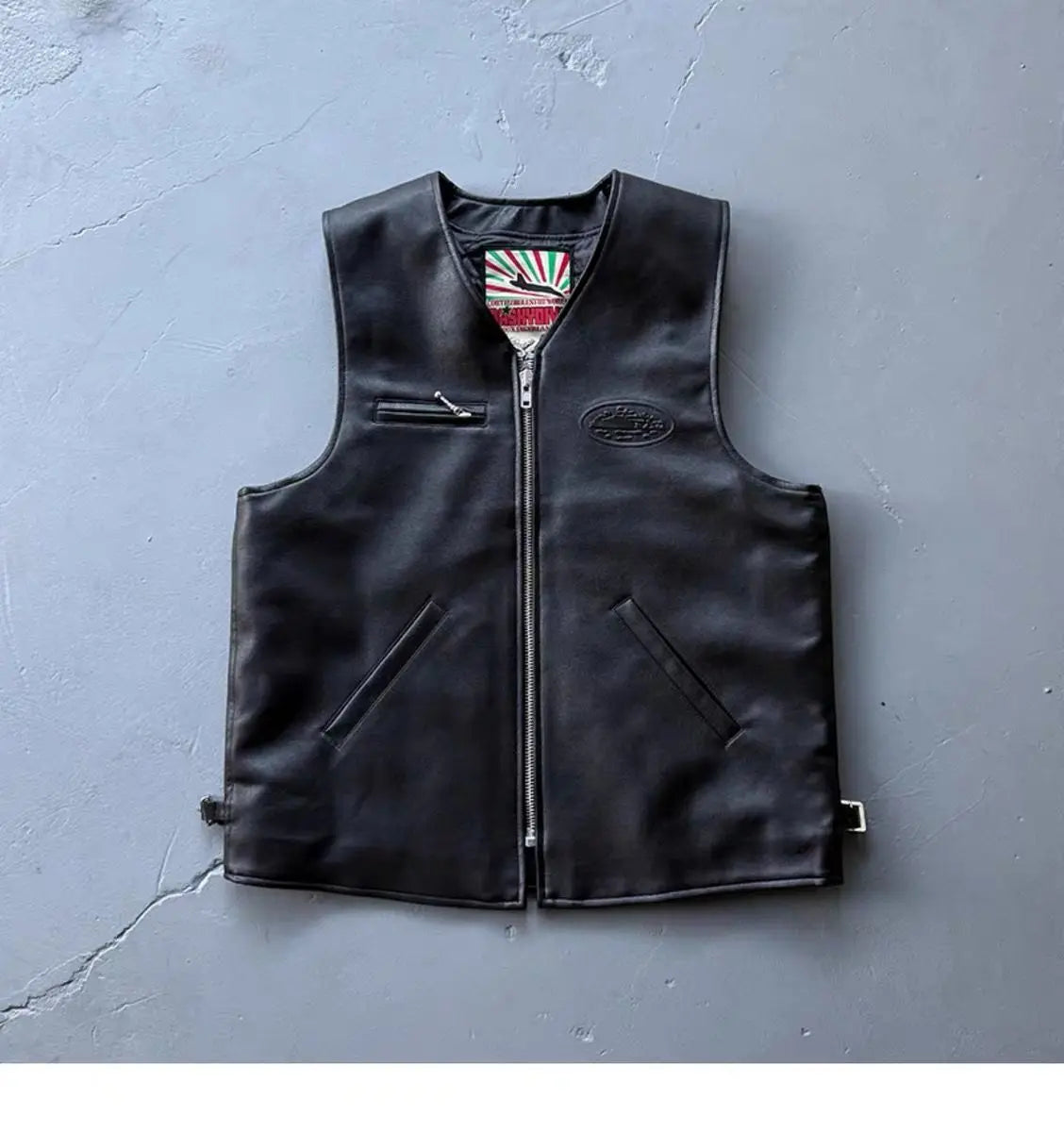 Gilet Moto Homme Cuir PU - Broderie Relief Devil Island | MONASTORESHOP.COM