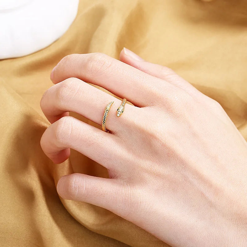 Anneaux de serpent gothiques en cristal règlable pour femmes