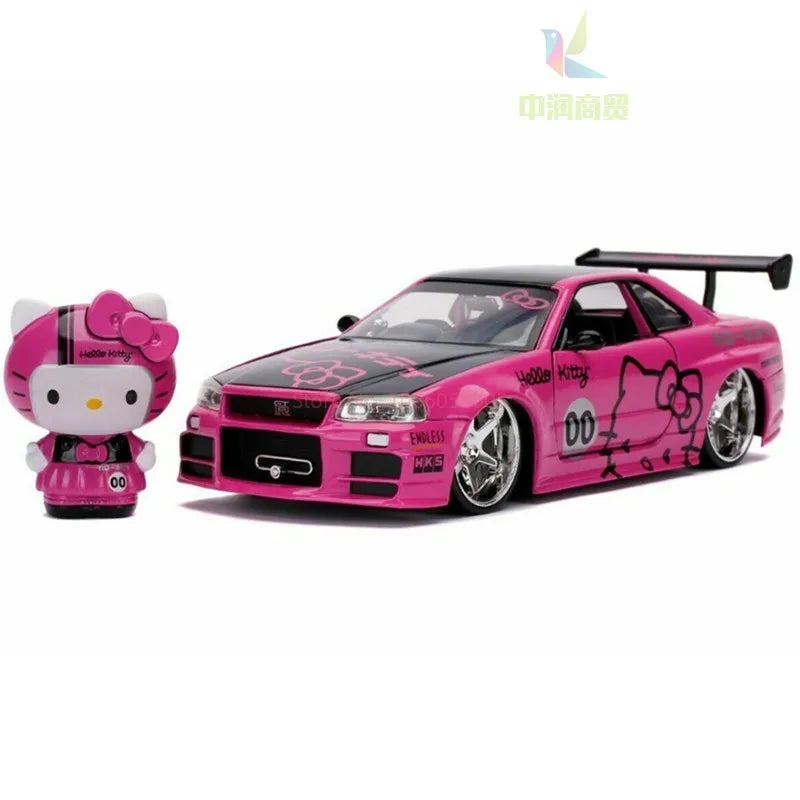 coffret collector Hello Kitty figurine nissan GTR R34 custom couleur rose / blanc