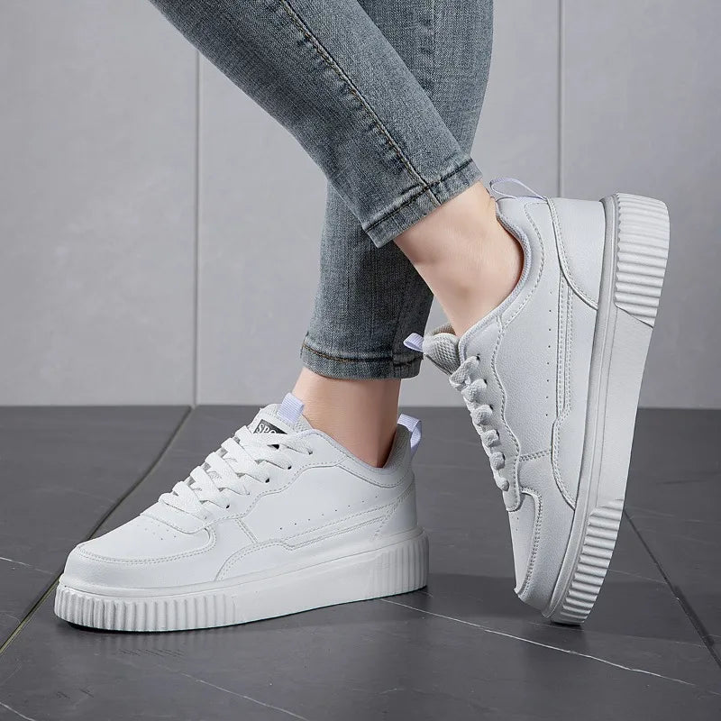 Baskets Unisexe MAEDEF Légères et Respirantes - Chaussures de Marche Confortables Antidérapantes