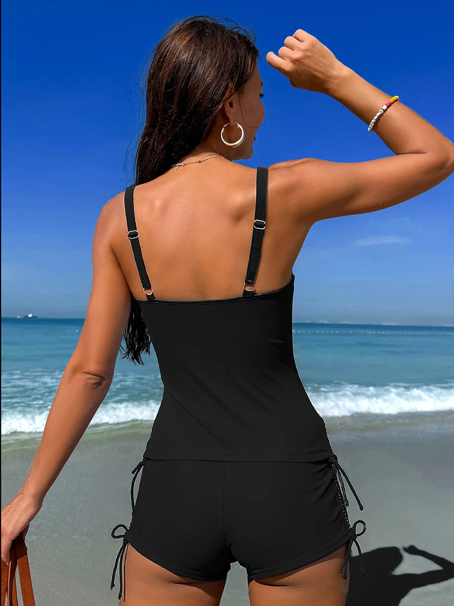 Ensemble maillot de bain deux pièces femme noir unis, dos nageur avec bretelles et short à laçages