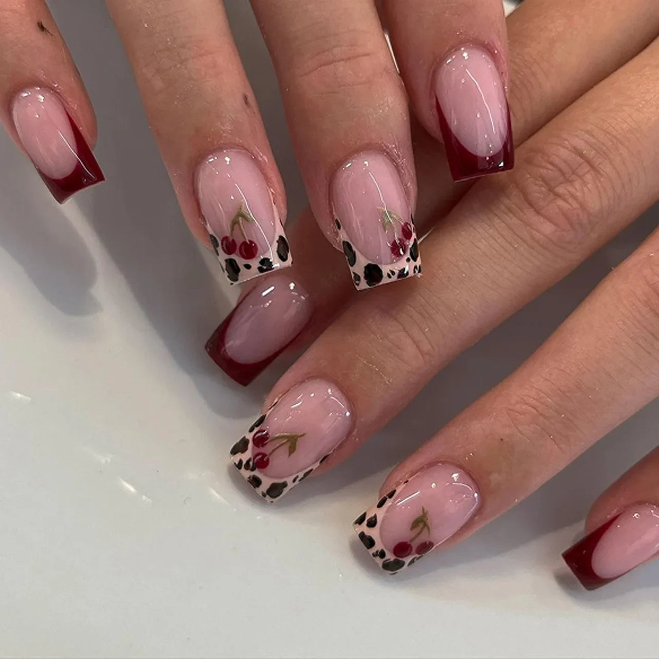 Faux ongles à pression carrée courte, fleur de Jade