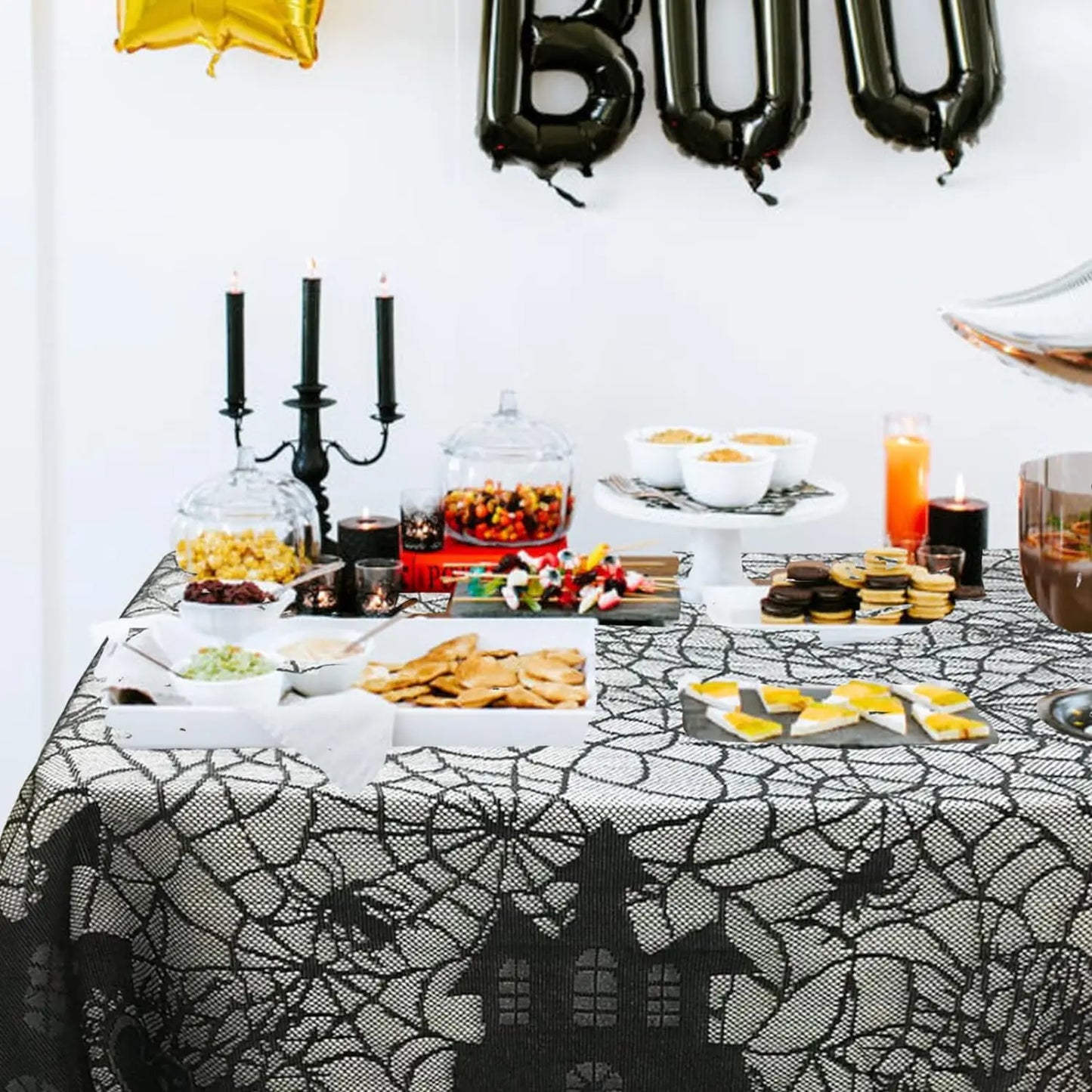 nappe de table en dentelle noire toile d'araignée pour soirée halloween