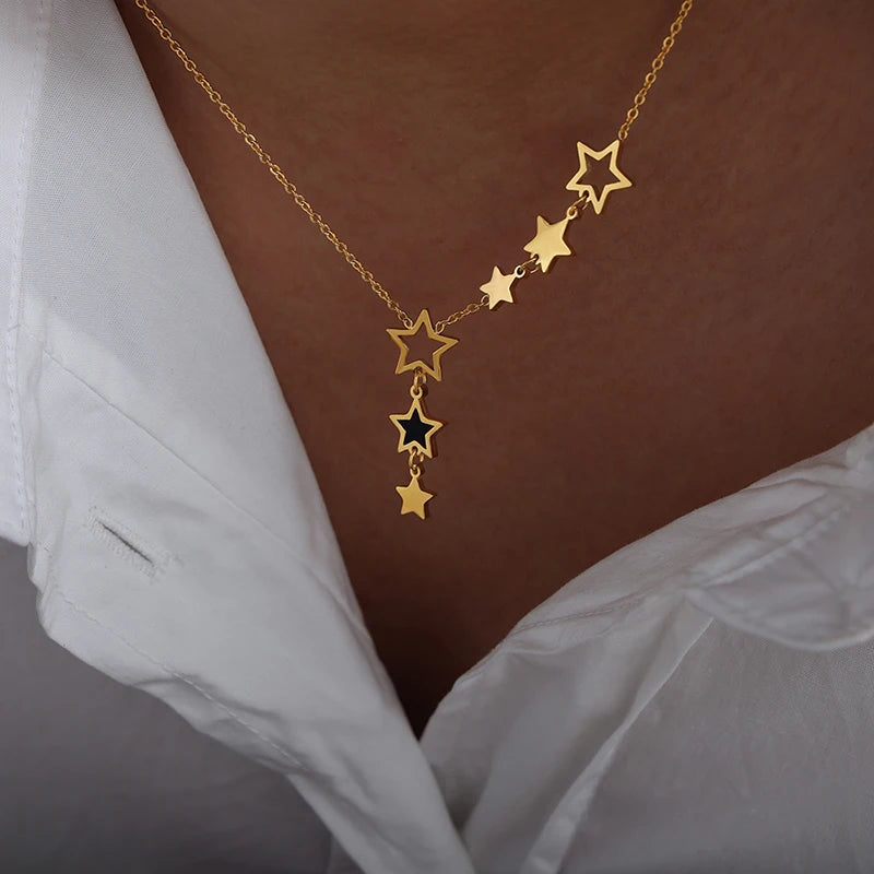 pendentif étoile dorée tendance pour femmes