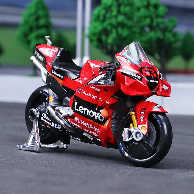 moto GP de collection 1/18 métal avec support/a partir de 14ans