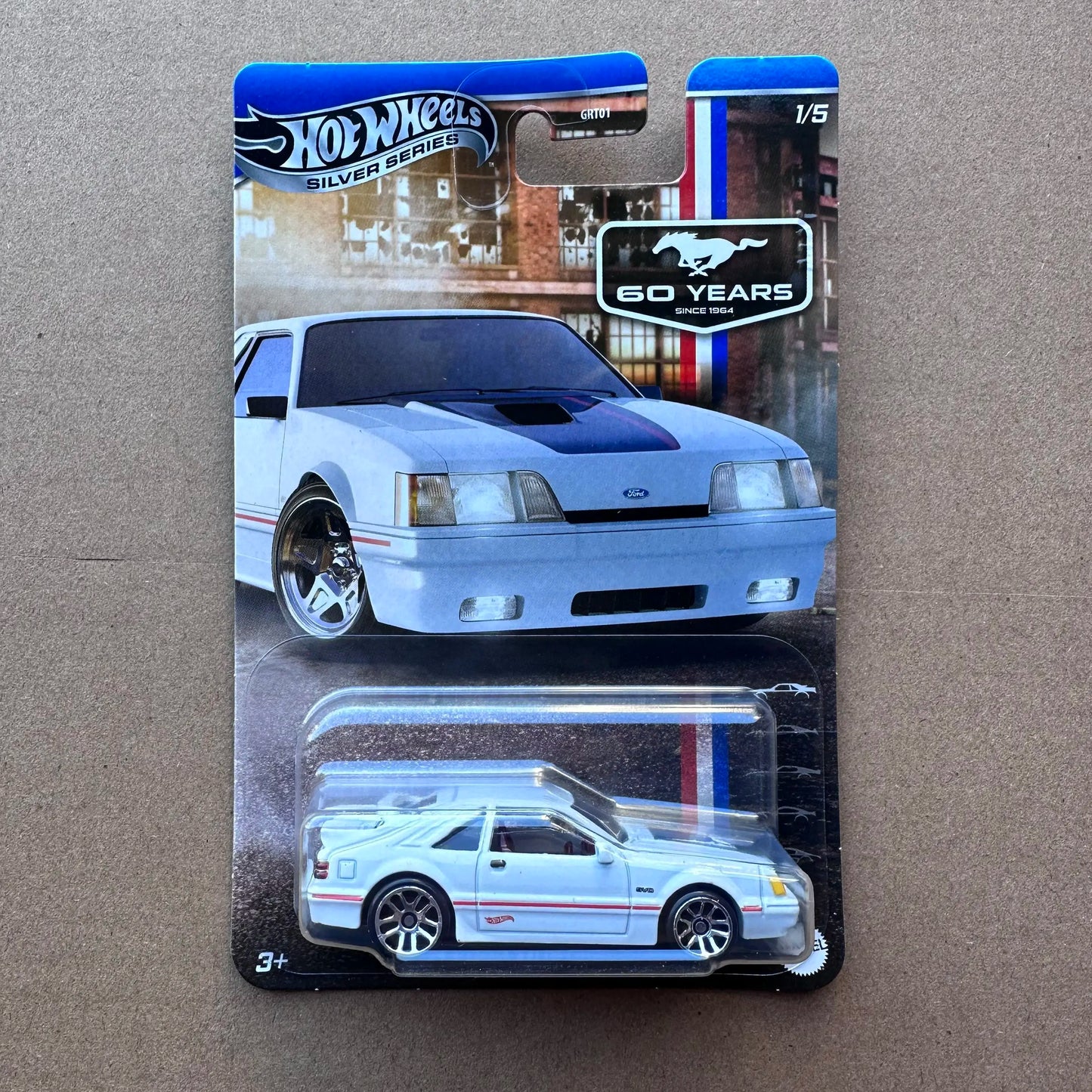 Hot Wheels ensemble ford mustang collector "60 YEARS"