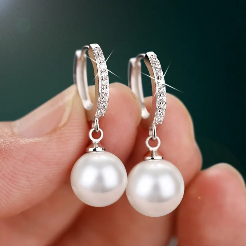 Boucles d’oreilles pendantes argent 925 avec anneau pavé de zirconium et perle