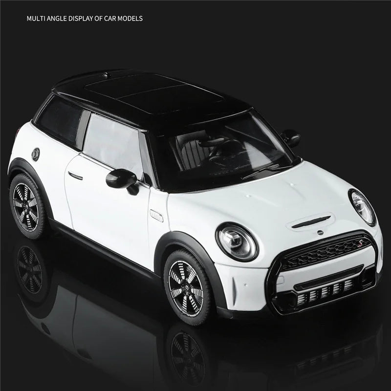 Mini Countryman S 1:18 blanc, vue trois-quarts avant avec jantes et phares ronds