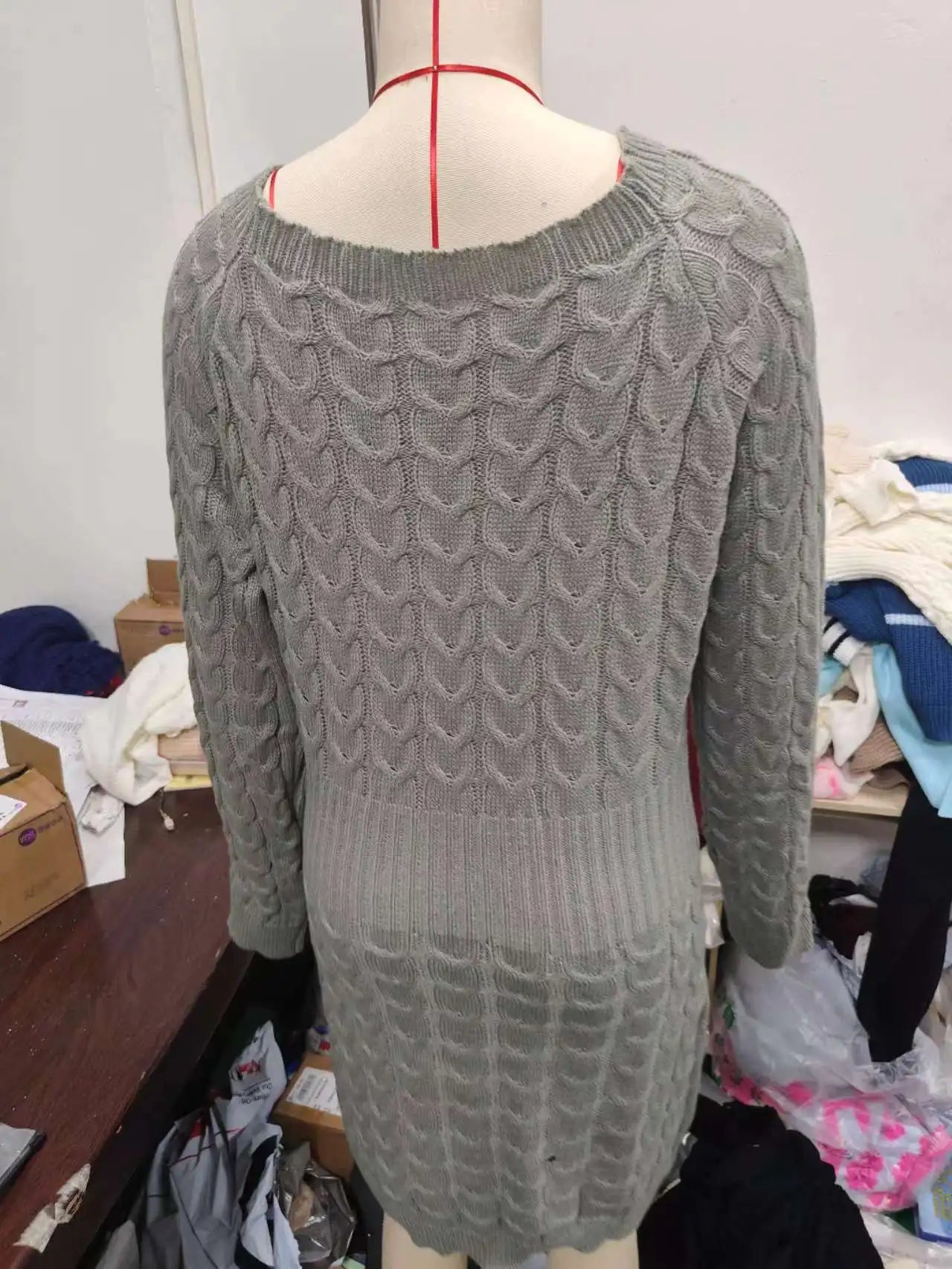 Robe Pull Courte Femme Épaule Dénudée – Coupe Ample Manches Ballon Style Décontracté