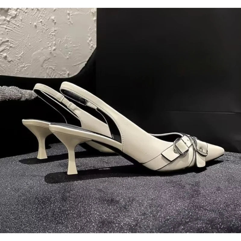 chaussure femme a bout pointu élégant