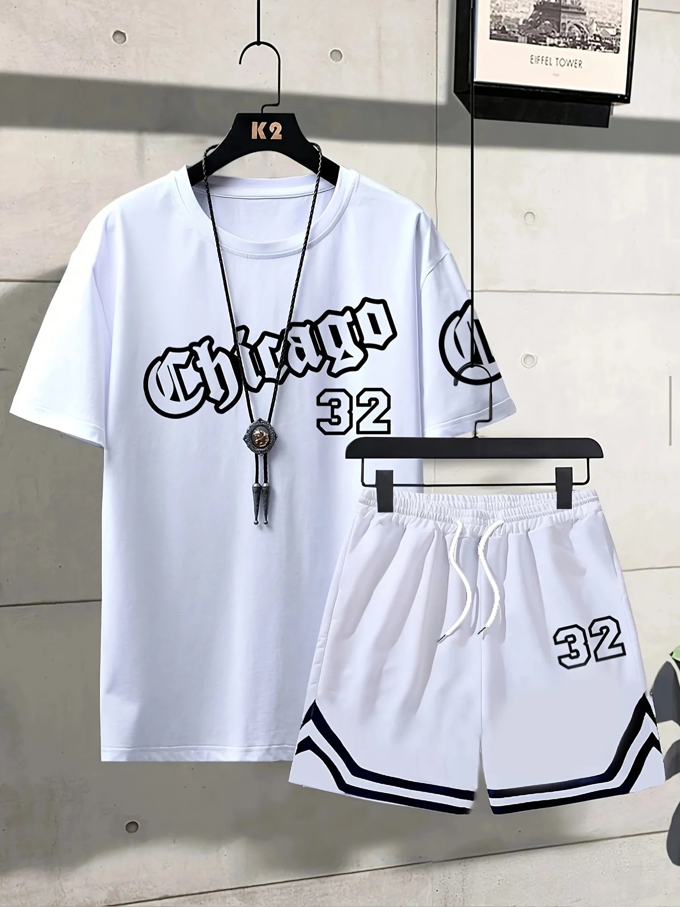 Ensemble t-shirt imprimé et short homme blanc, motif Chicago 32 et short assorti