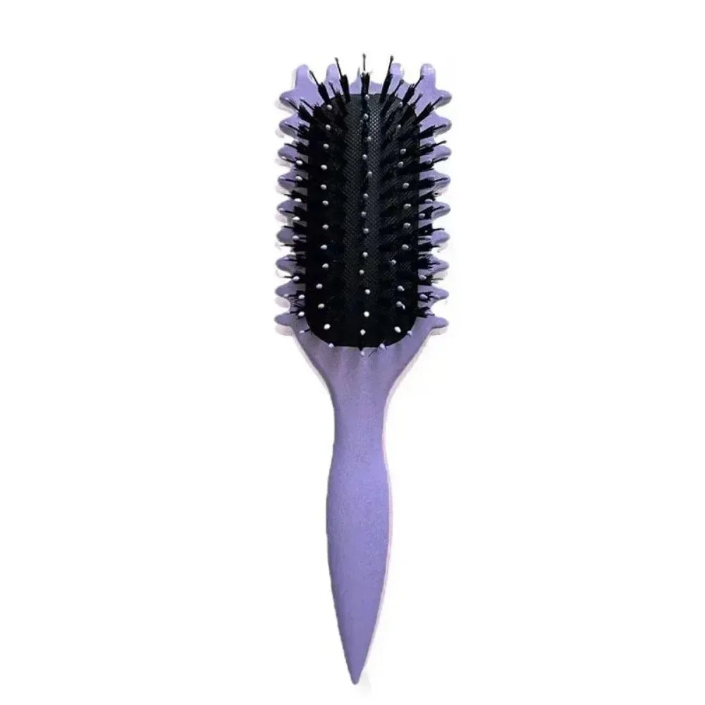 brosse colorée pour cheveux bouclée