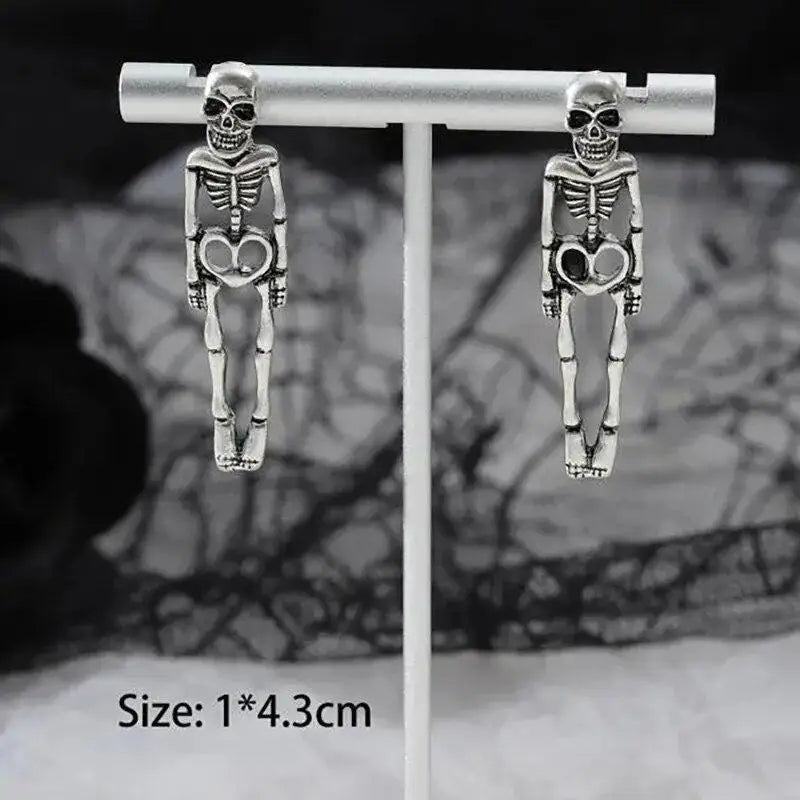 boucle d'oreille femme idéal pour hallowen ou pour soirée concert rock