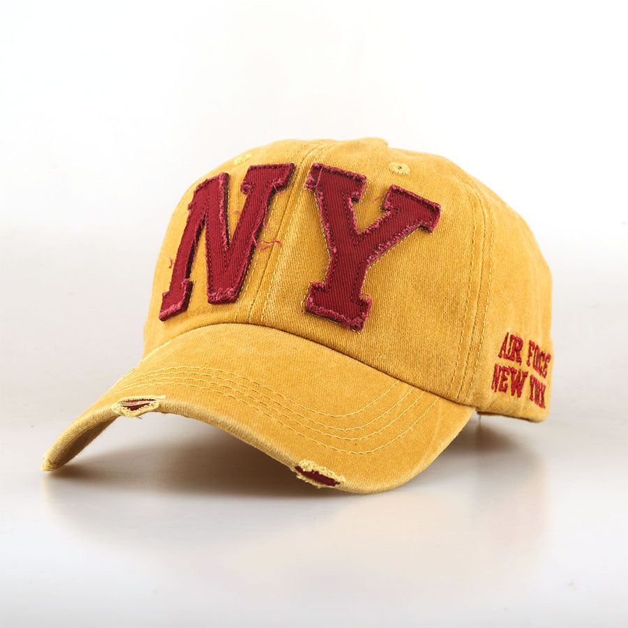 Casquette baseball jaune moutarde, broderie NY bordeaux, patch Air Force New York.