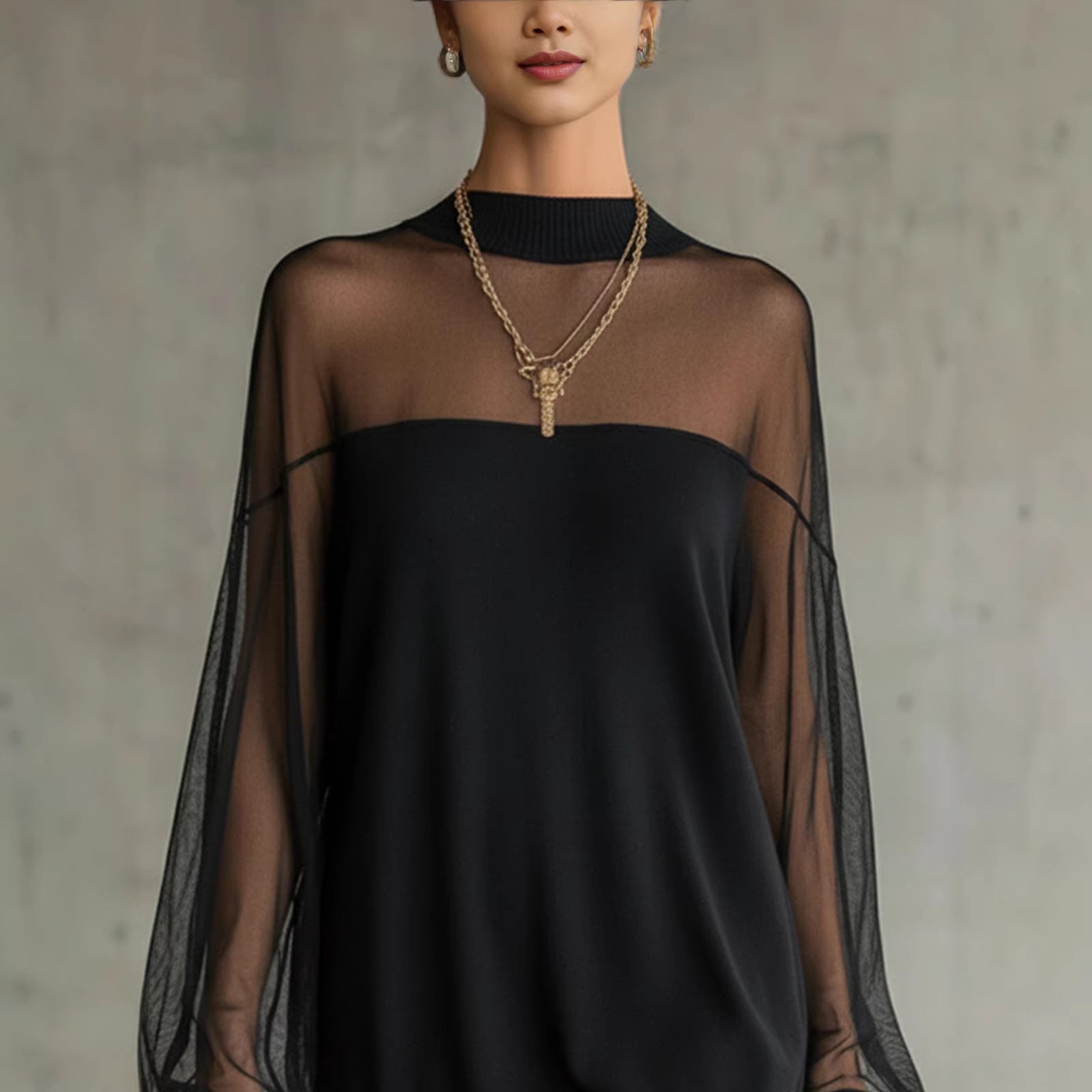 Robe noire empiècement mesh transparent, col rond côtelé, manches longues